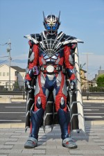 Vシネクスト『仮面ライダーリバイス（仮）』仮面ライダーデモンズの強化フォーム「仮面ライダーインペリアルデモンズ」