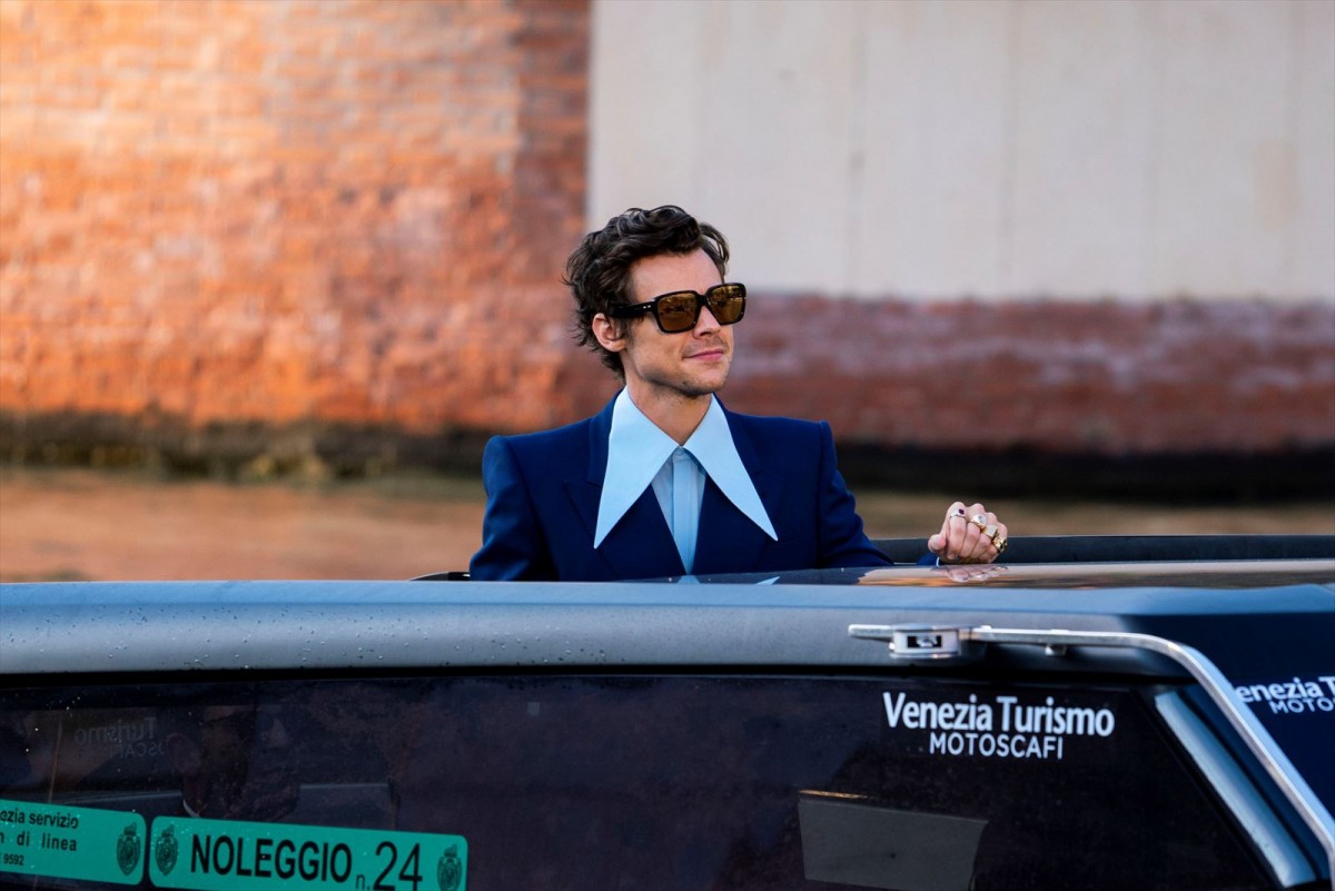 フローレンス・ピュー、ハリー・スタイルズらヴェネチアに集結　『ドント・ウォーリー・ダーリン』プレミア開催