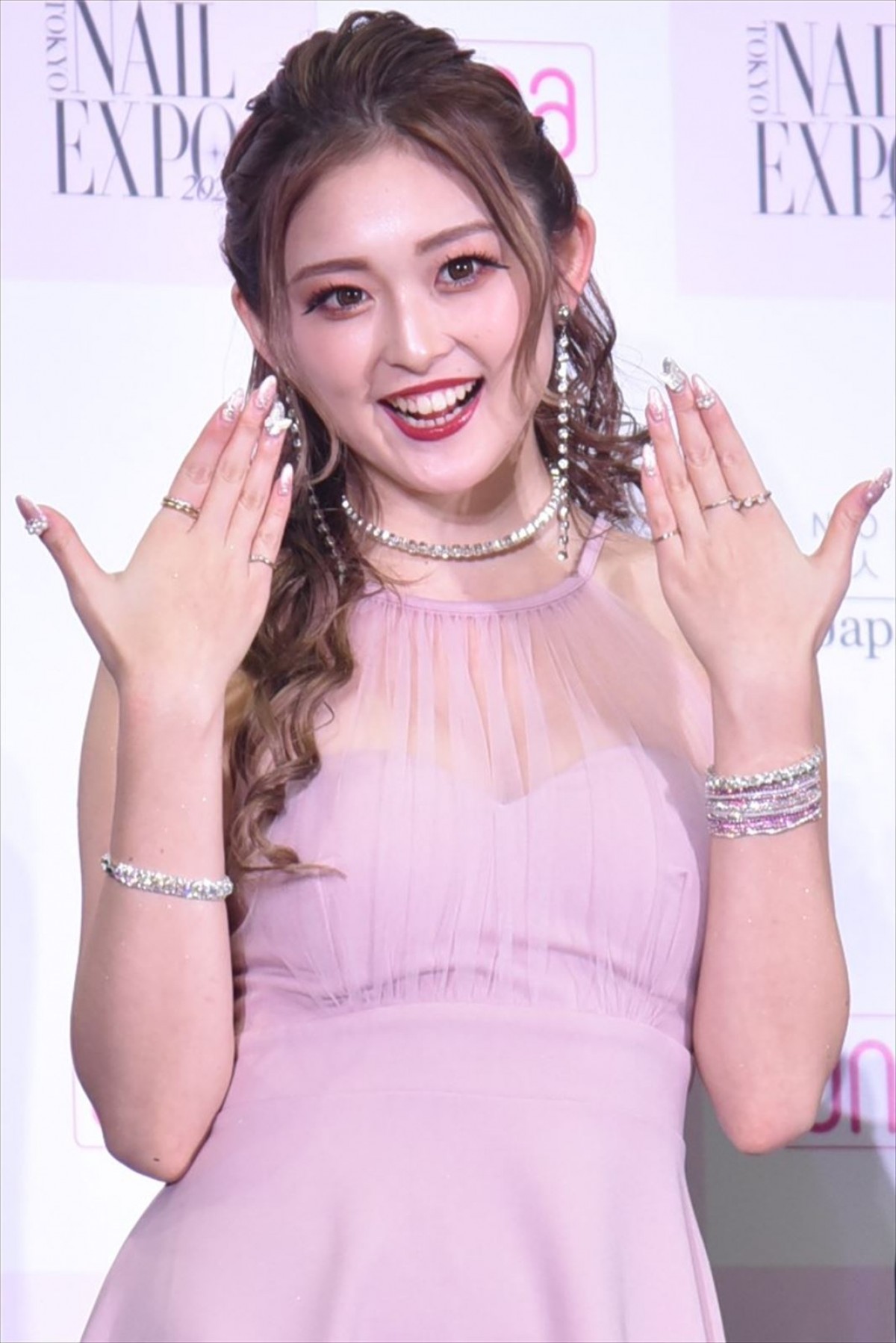 ゆうちゃみ「ギャルがネイルクイーンに…（笑）」受賞に喜び