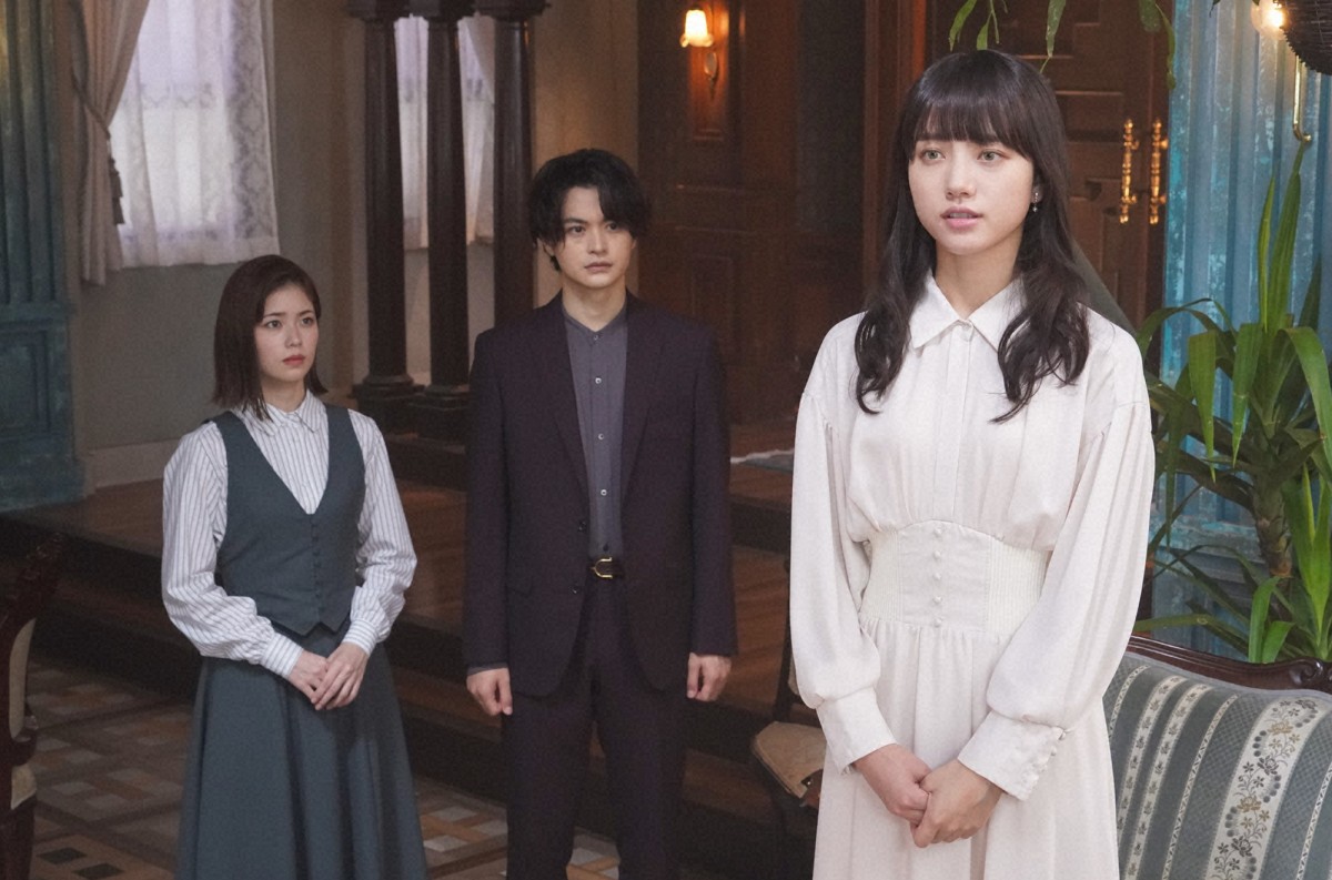 『霊媒探偵・城塚翡翠』今夜スタート　清原果耶が霊が視える能力を持つ“霊媒探偵”に