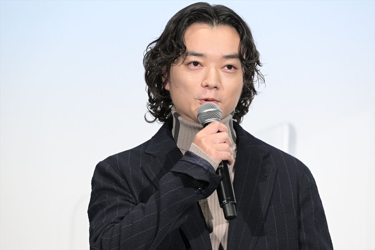 松村北斗、『すずめの戸締まり』原菜乃華から人柄絶賛され照れ「本当に言葉が上手な19歳」