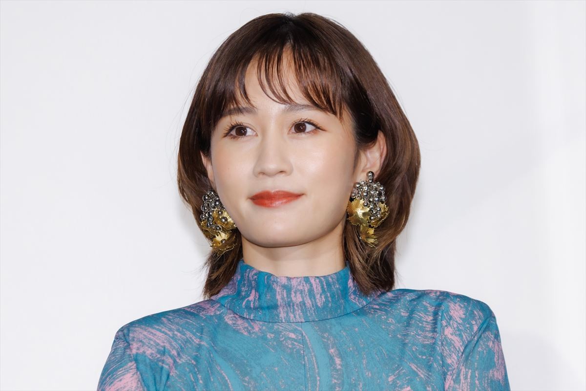 北村匠海、友情出演作イベントにサプライズ登場　約5分の出番に自虐「撮影期間も短く、登壇時間も短い」