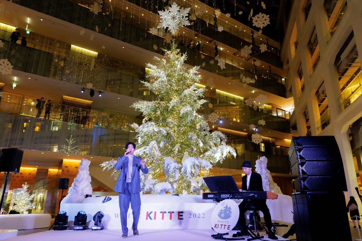 松下洸平、「KITTE」に降臨　美声響かせ「歌うのが楽しくなりすぎちゃって」