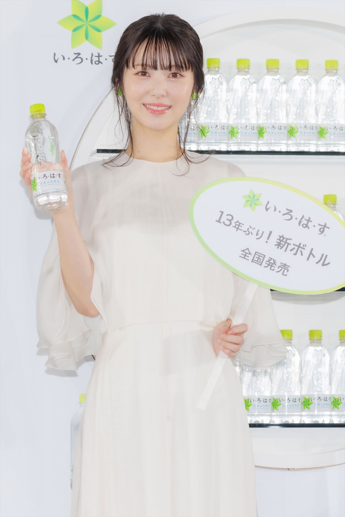 浜辺美波、いまだに持ち続ける幼少期の夢は「家族全員でカシオペア紀行に」