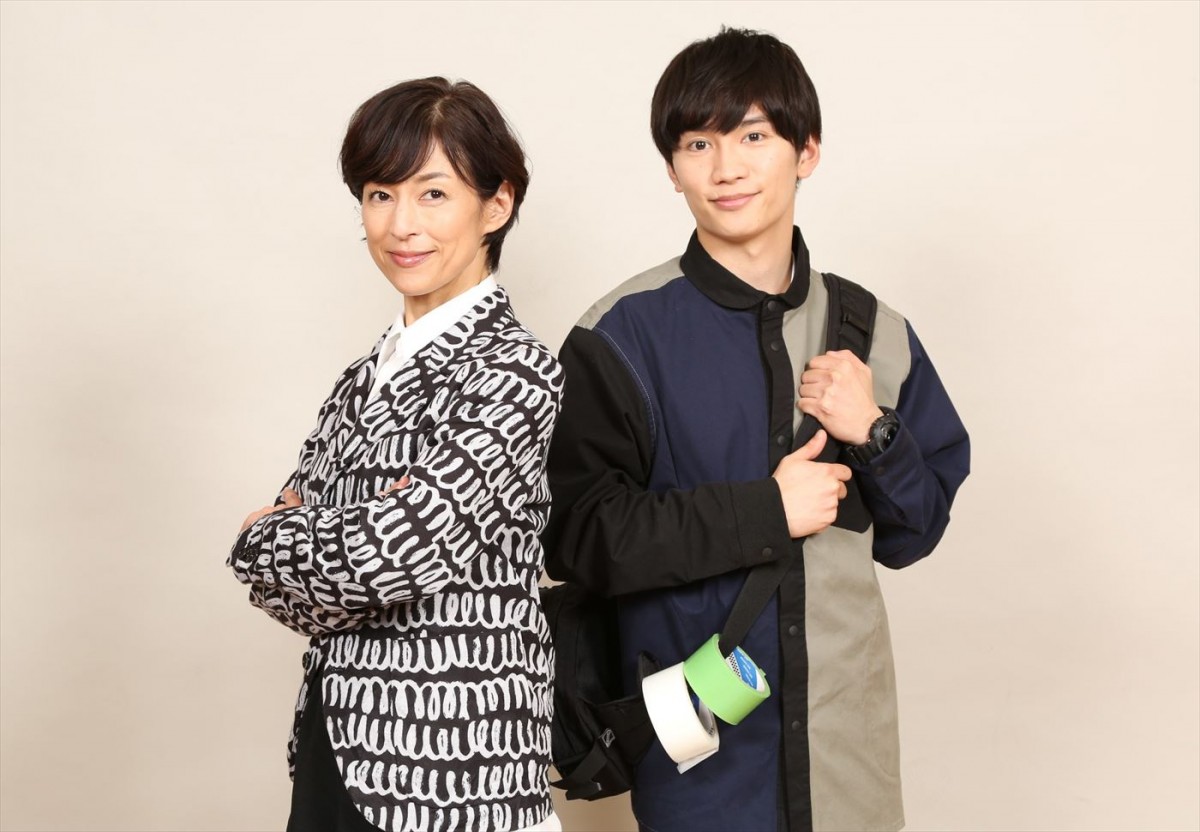 『生ドラ!東京は24時』第1夜主演(左から)鈴木保奈美、藤原丈一郎(なにわ男子)