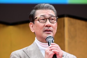 中井貴一、映画『嘘八百 なにわ夢の陣』完成披露試写会に登場