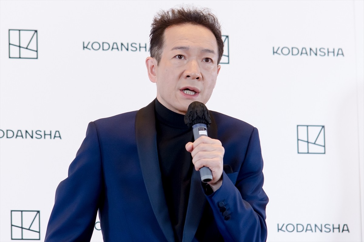 田原俊彦、還暦記念写真集で赤ふんどし姿披露　撮影前は「ちょっとビビってた」