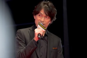 江口洋介、映画『コンフィデンスマンJP　英雄編』ワールドプレミアに登場