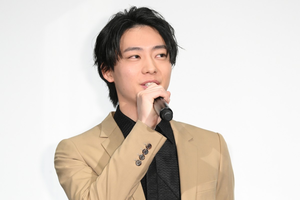 北村匠海、2022年目指すのは「身のぎっしり詰まったカニ味噌」