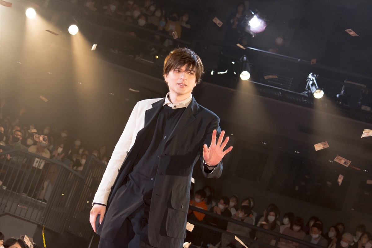 長澤まさみ、“魔性の女”を演じた生田絵梨花は「セクシーでかわいくて、みんながメロメロ」