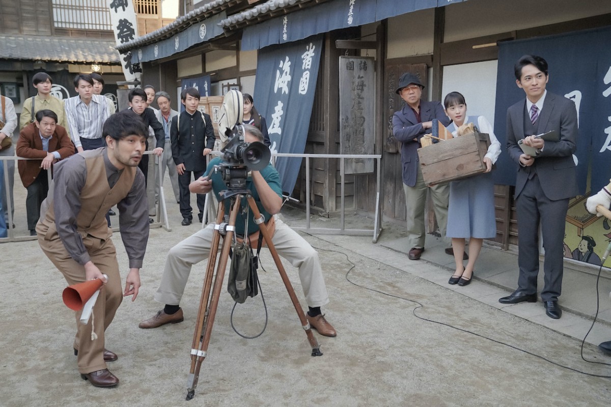 『カムカムエヴリバディ』“謎の振付師”濱田岳の登場にネット歓喜「算太じゃないの？」