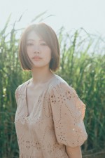 乃木坂46・樋口日奈1st写真集（タイトル未定）より先行カット