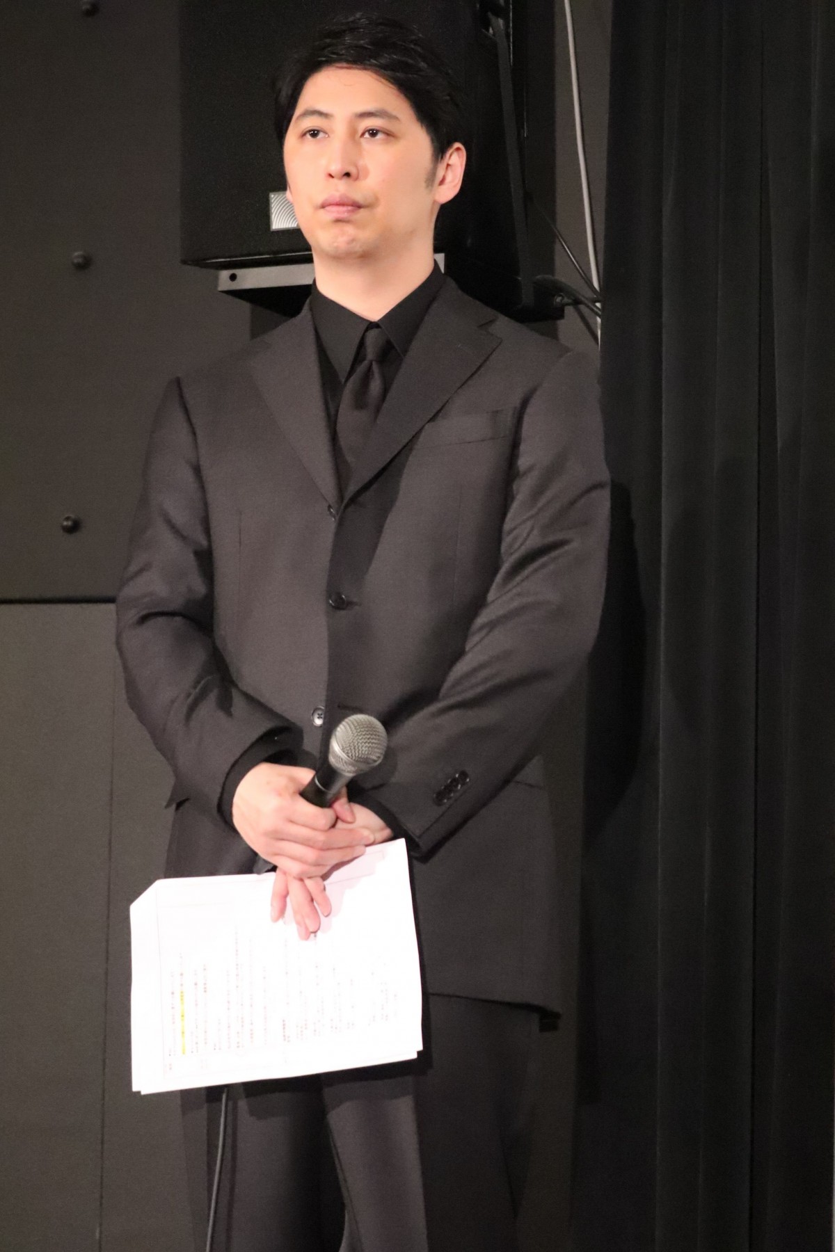 池松壮亮＆伊藤沙莉が爆笑　ニューヨーク屋敷、映画の舞台あいさつに本音「やりづらい！」