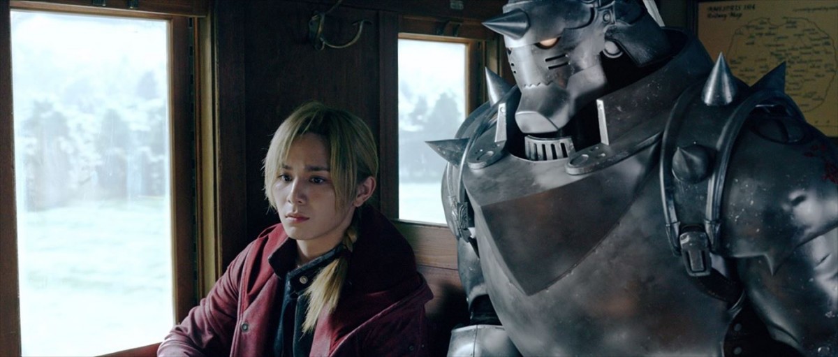映画『鋼の錬金術師 完結編 復讐者スカー/最後の錬成』場面写真
