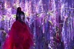 映画『ホリック xxxHOLiC』より柴咲コウ演じる【ミセ】の女主人・侑子の衣装写真