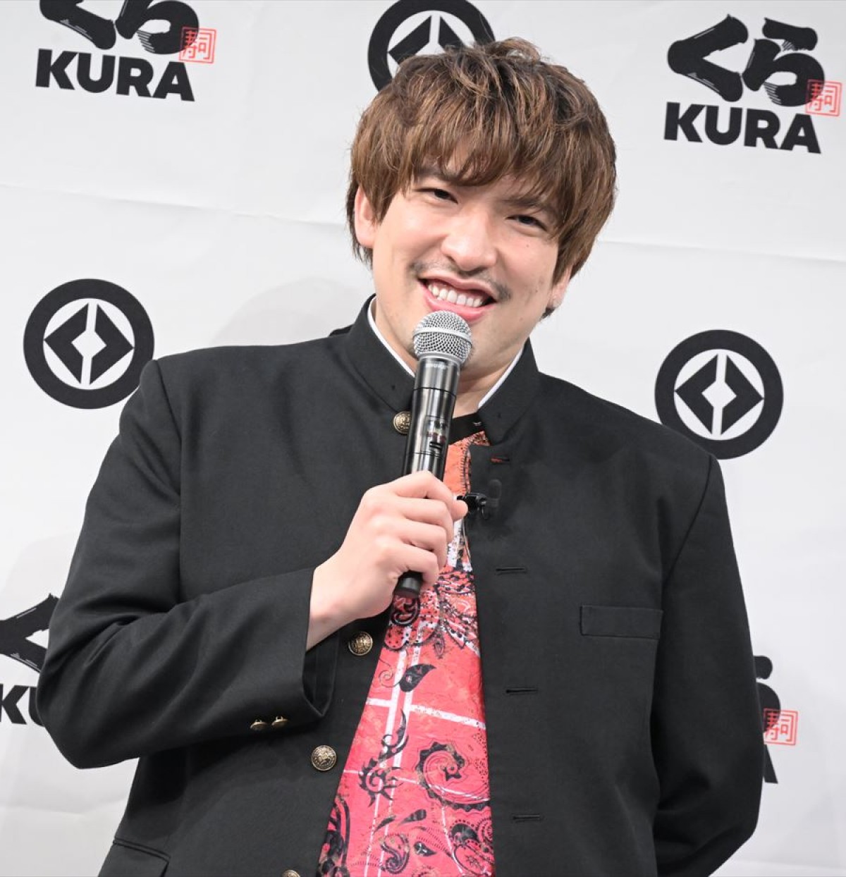 陣内智則の学生時代の思い出にEXIT大ウケ　「制服のボタンをちぎって池に」