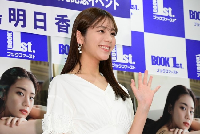 貴島明日香1st写真集『あすかしき。』発売記念　囲み取材　20220430実施
