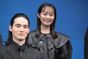 佐藤玲、映画『死刑にいたる病』完成披露試写会に登場