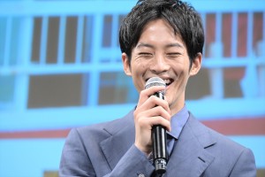 松坂桃李、映画『流浪の月』完成披露試写会に登場