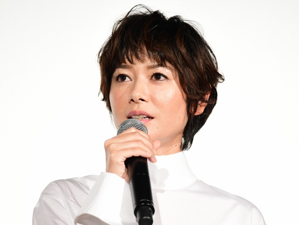 真木よう子「今日は何か、良いことがありますよ」　意味深な投稿にファン期待「なんだろう」「楽しみ」