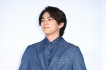 町田啓太、映画『チェリまほ』大ヒット御礼舞台あいさつに登場