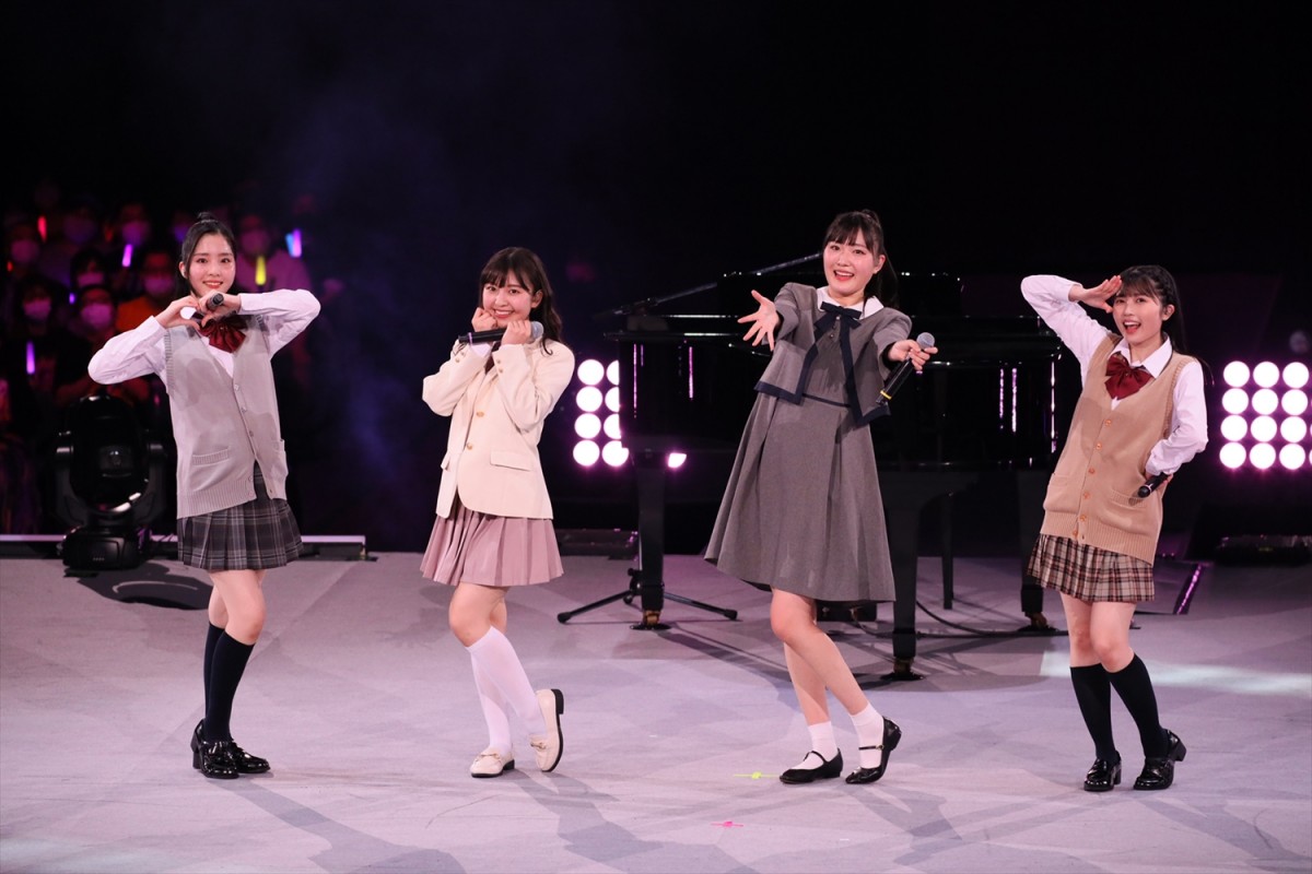 ハロプロ・BEYOOOOONDS、笑いあり！涙あり！初の日本武道館単独ライブ開催