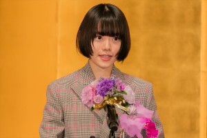 杉咲花、「第30回橋田賞」授賞式に登場