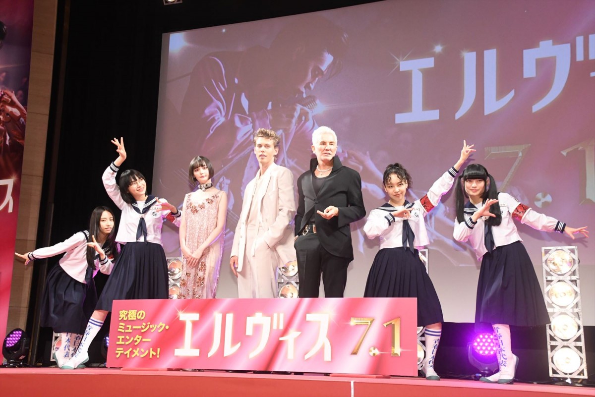 『エルヴィス』主演オースティン・バトラー初来日！　「とても温かい歓迎を受けました」と感激