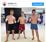 （左から）山崎秀晃、武尊、野杁正明　※「武尊」インスタグラム