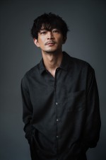 映画『シン・ウルトラマン』よりザラブを演じた声優・津田健次郎