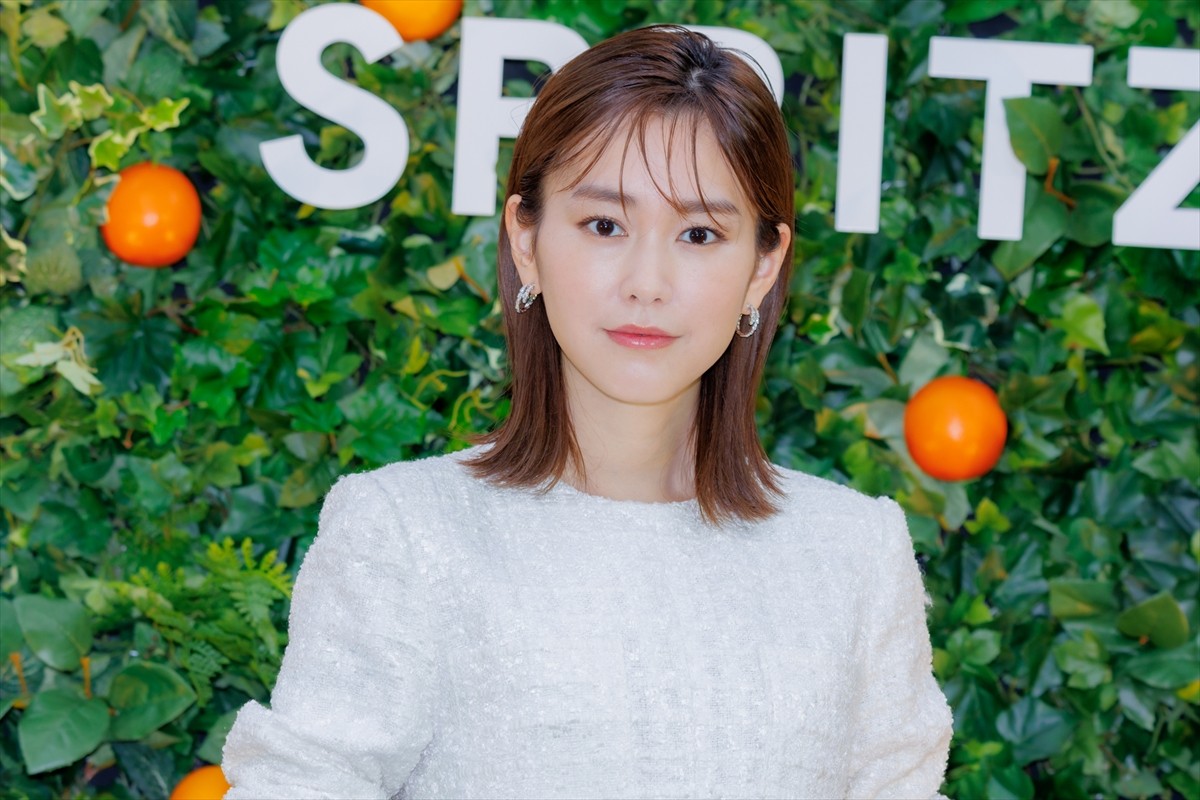 桐谷美玲、 美＆健康の秘訣は“旬の食材”　スリットがまぶしいサマードレスでイベントに登場