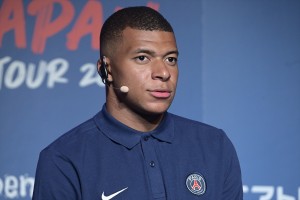 キリアン・エムバぺ、『エアトリ presents PSG JAPAN TOUR 2022』開幕記者会見に登場
