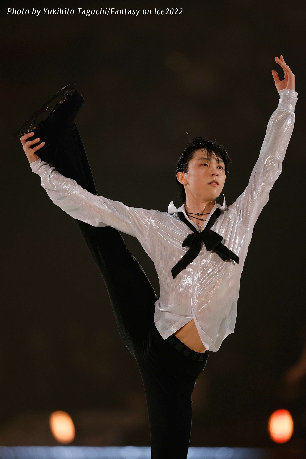 羽生結弦のパフォーマンスも！『フィギュアスケートLife Extra アイスショー2022』より収録カット公開