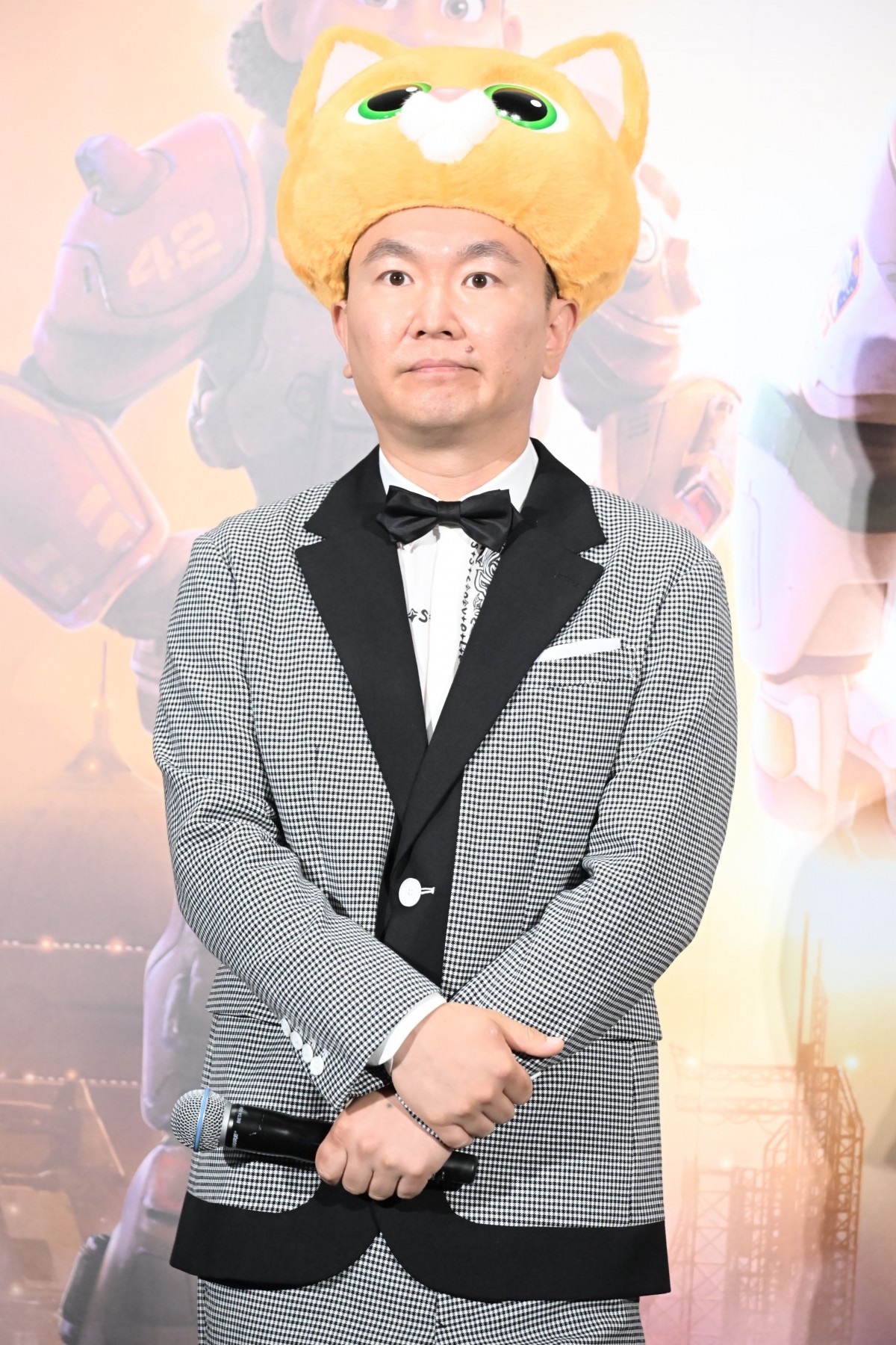 鈴木亮平、自分とバズの共通点は「アゴがしっかりしてるんです」