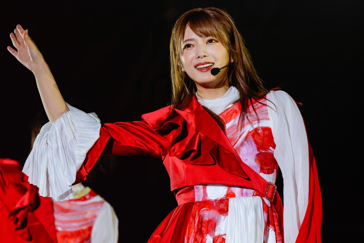 櫻坂46・尾関梨香＆原田葵が卒業セレモニー　7年間のアイドル活動に感謝