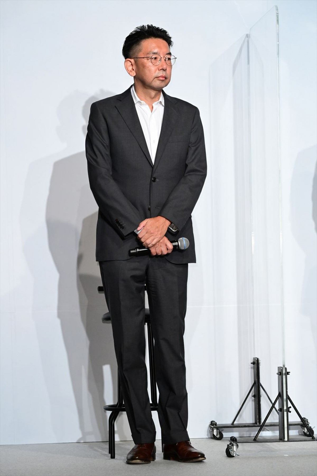 二宮和也、『ラーゲリより愛を込めて』でロシア語にトライ　中島健人も人生初の丸刈り＆ふんどしに挑戦