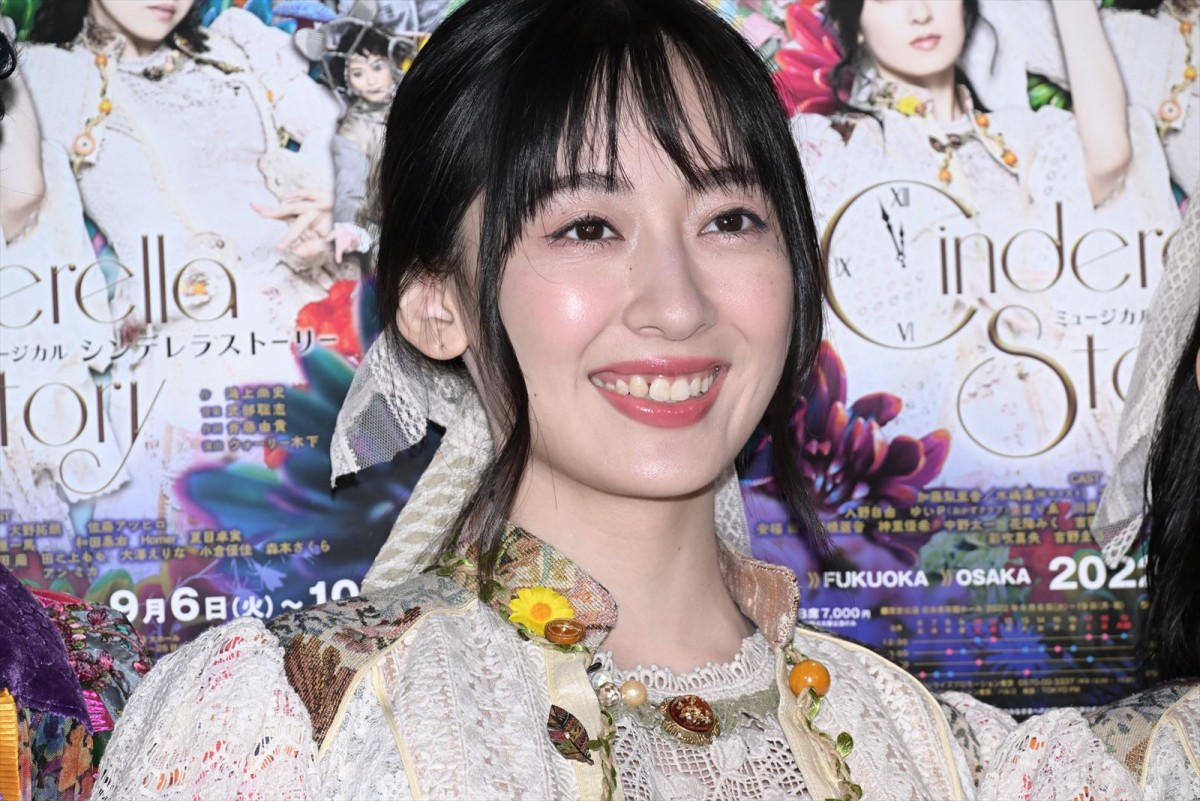 加藤梨里香、シンデレラ役に胸膨らませる「現実を忘れられるくらいすごく華やか」