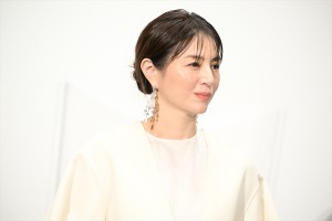 井川遥、映画『さかなのこ』公開記念舞台あいさつに登場