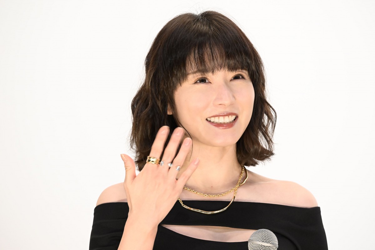 岡田准一、坂口健太郎が食事会に「Tシャツとサンダルで来た（笑）」