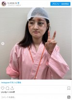 傷メイクがリアル過ぎる小林星蘭　※「小林星蘭」インスタグラム