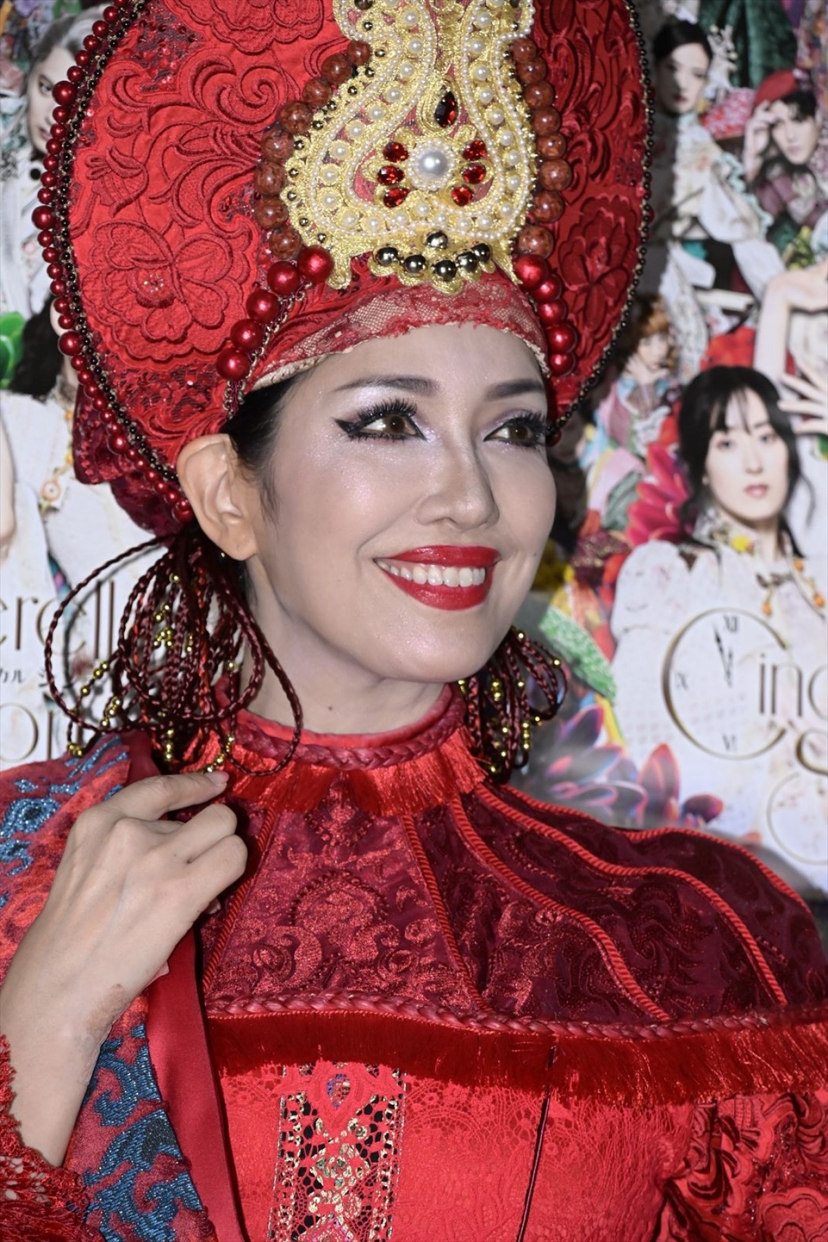 加藤梨里香、シンデレラ役に胸膨らませる「現実を忘れられるくらいすごく華やか」