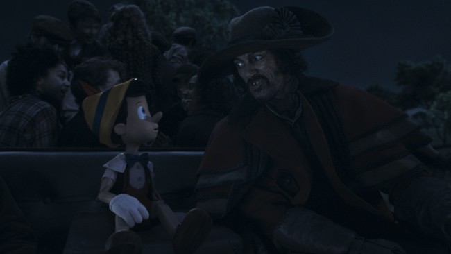 映画『ピノキオ』悪役コーチマンを演じるルーク・エヴァンス