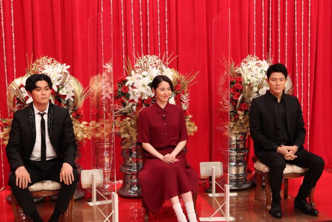 『FNSドラマ対抗 お宝映像アワード』に出演する(左から)眞栄田郷敦、長澤まさみ、鈴木亮平