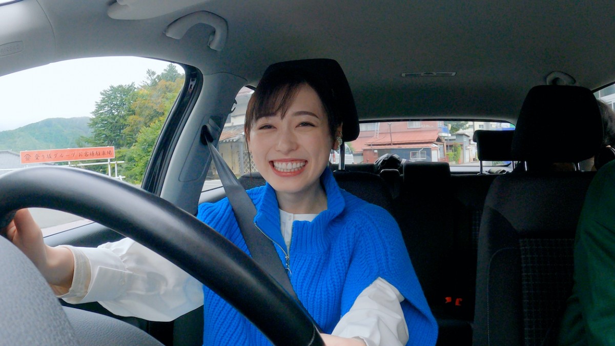 『舞いあがれ！』福原遥、ドライブ姿を初公開　「駐車がめちゃめちゃ下手なんです…」