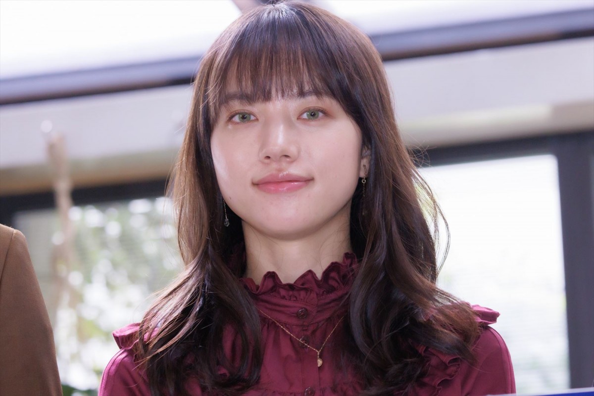 清原果耶は「いたずらっこ」「人懐っこい」　瀬戸康史＆小芝風花らが印象明かす