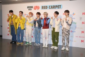 「KCON 2022 JAPAN」レッドカーペットに出席したTEMPEST