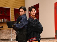 『仮面ライダーギーツ×リバイスMOVIEバトルロワイヤル』メインカット
