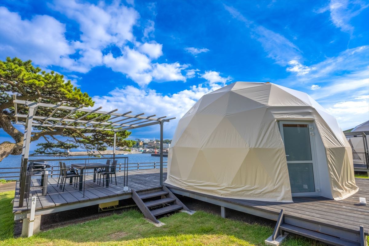 静岡に“太平洋の水平線を臨む”グランピング＆カフェが誕生！　東京・横浜からも好アクセス