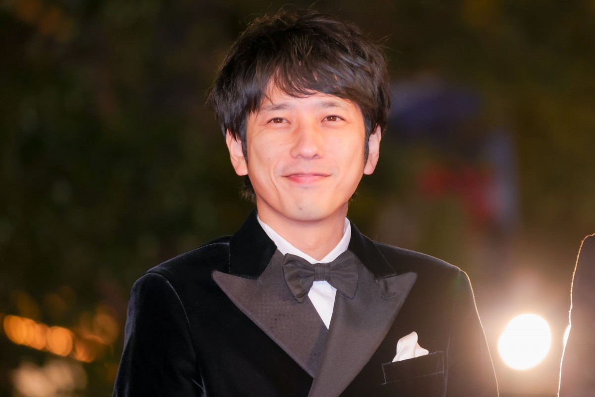 二宮和也、レッドカーペットに登場「いろんな出会いを楽しんでいただけたら」＜第35回東京国際映画祭＞