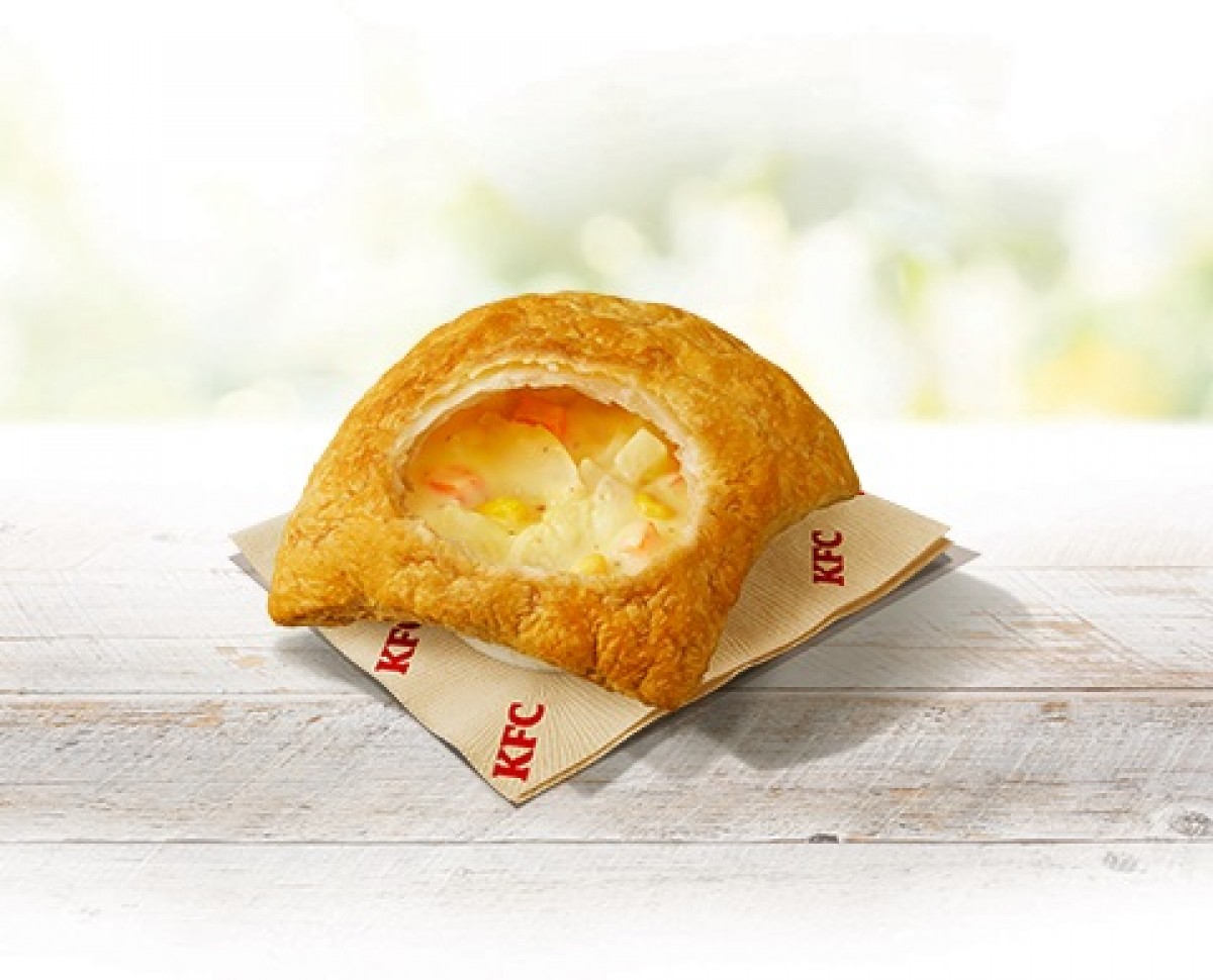 ケンタッキー「チキンクリームポットパイ」　20221104
